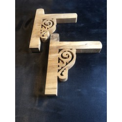 Equerres murale en bois de Hêtre