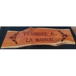 Bienvenue à la maison en bois massif (If)