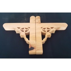 Equerres murale dans bois massif (Cyprès)