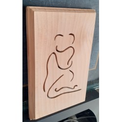 Etreinte entre une femme et un homme
